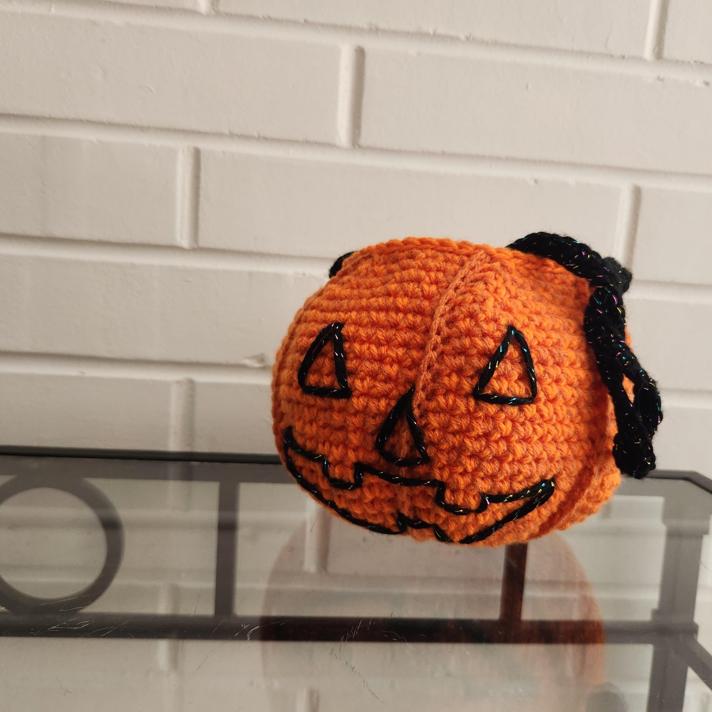 Crochet Pumpkin Hand Bag - Vintage Trick-or-Treat Bucket Themed Bag