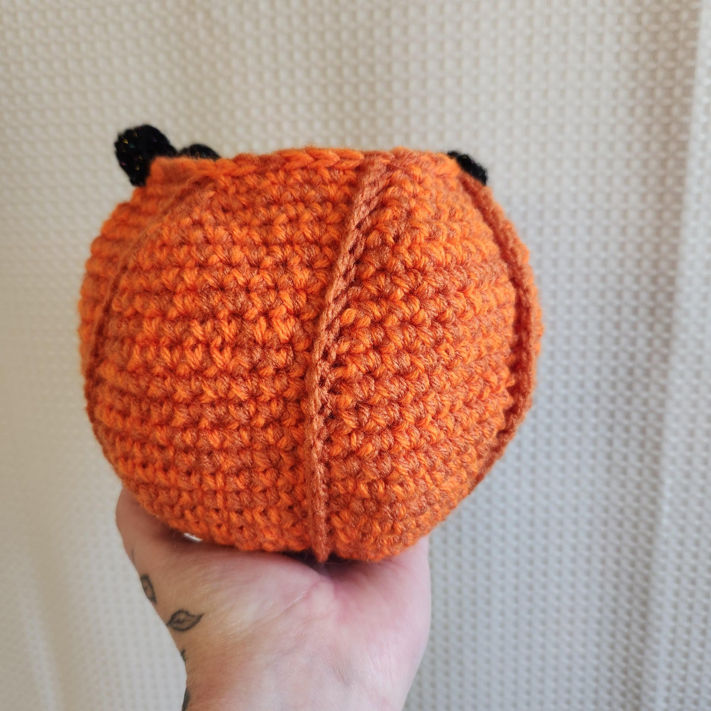 Crochet Pumpkin Hand Bag - Vintage Trick-or-Treat Bucket Themed Bag