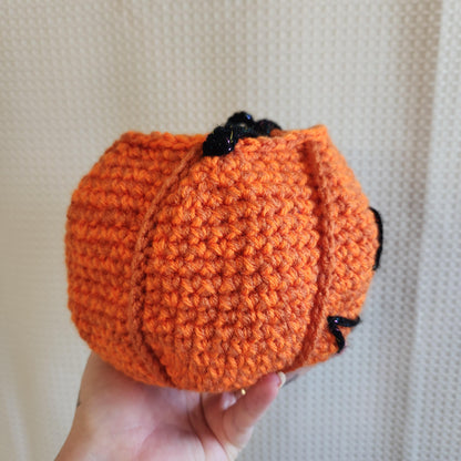 Crochet Pumpkin Hand Bag - Vintage Trick-or-Treat Bucket Themed Bag